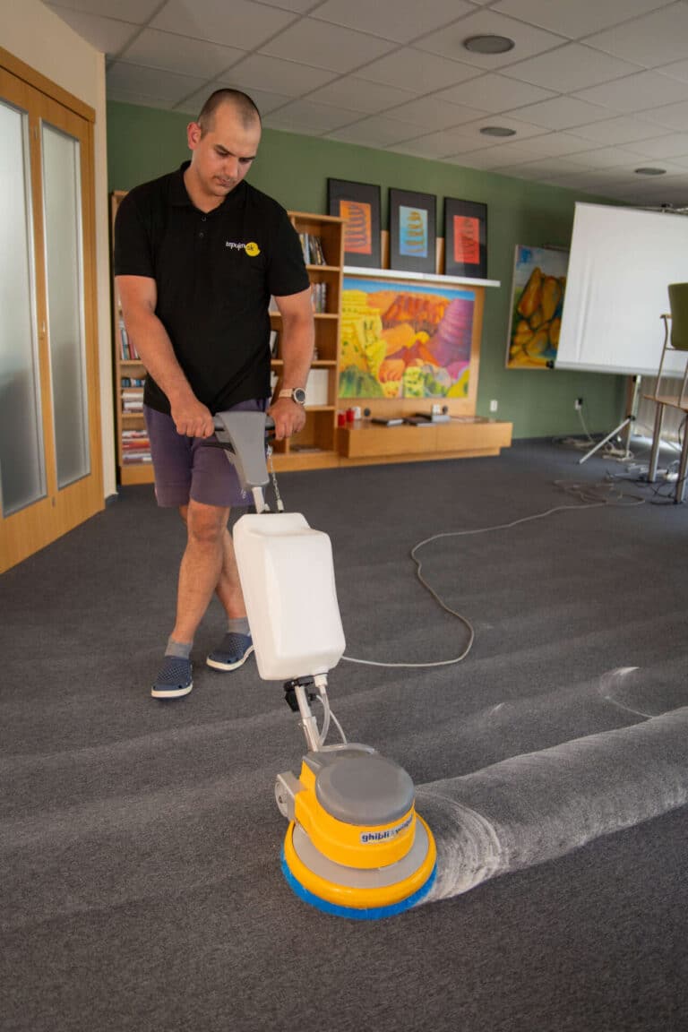 Tepovanie a čistenie kobercov